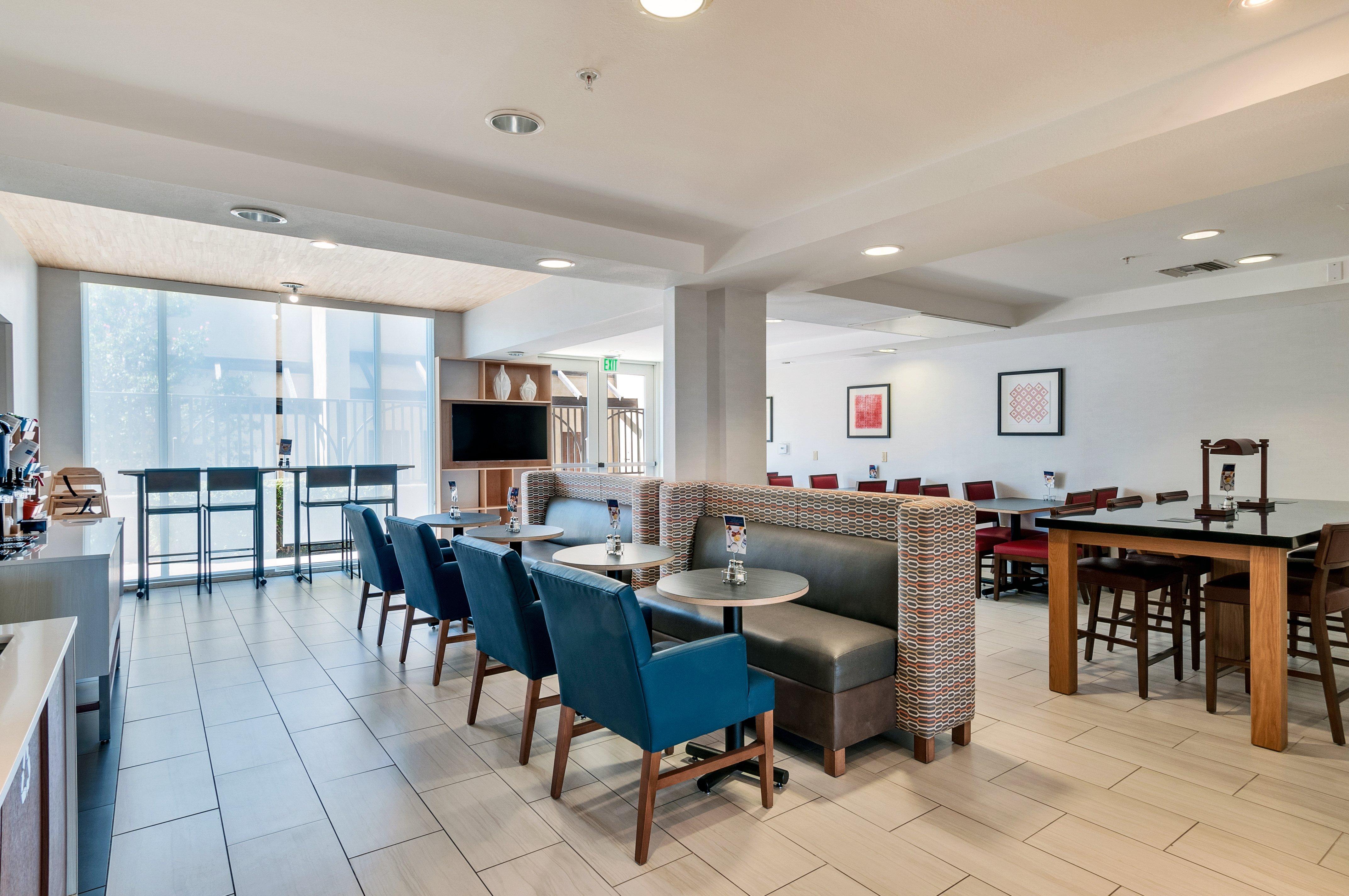 Holiday Inn Express Hotel & Suites Banning By Ihg Buitenkant foto