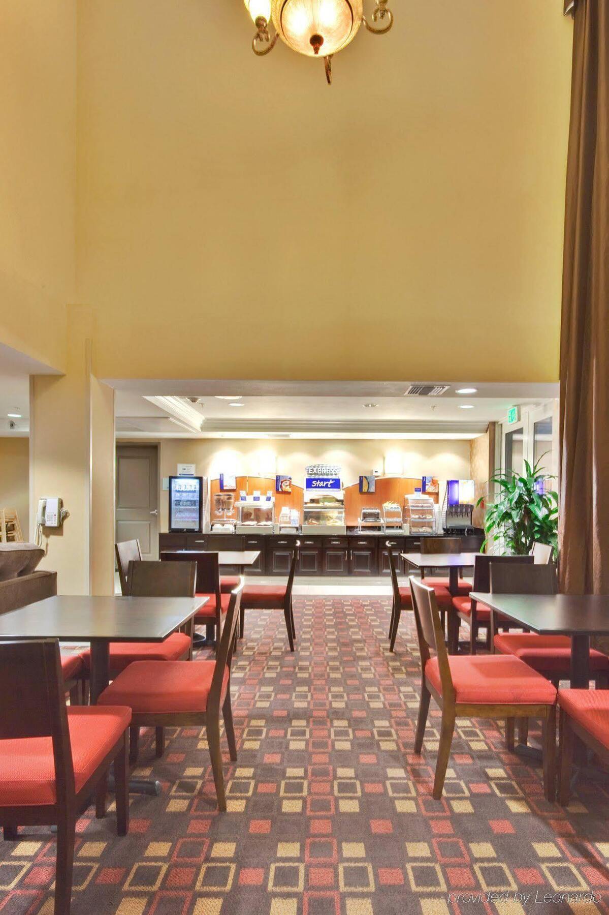 Holiday Inn Express Hotel & Suites Banning By Ihg Buitenkant foto